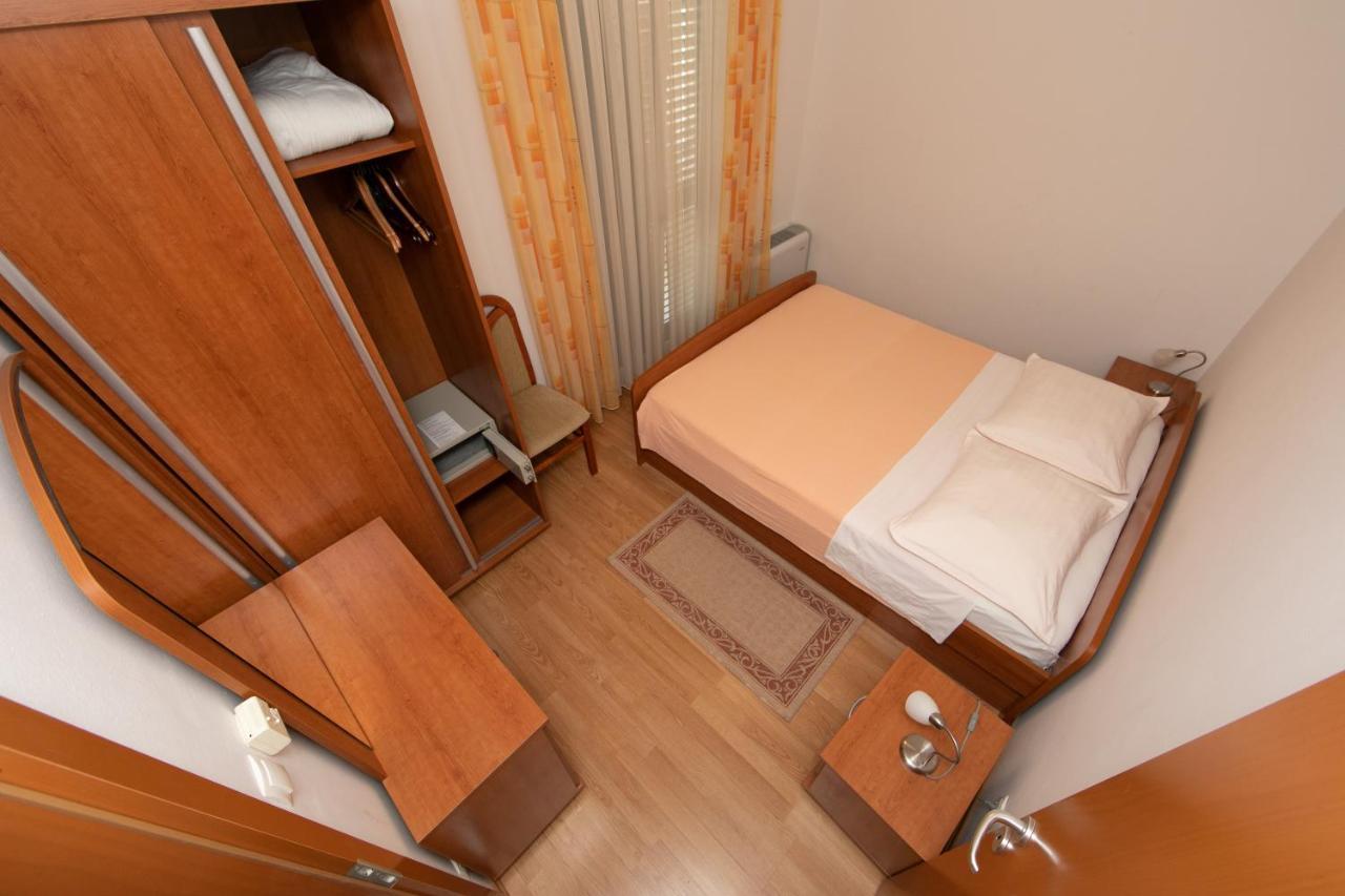 Apartmani Biser Tucepi Bagian luar foto