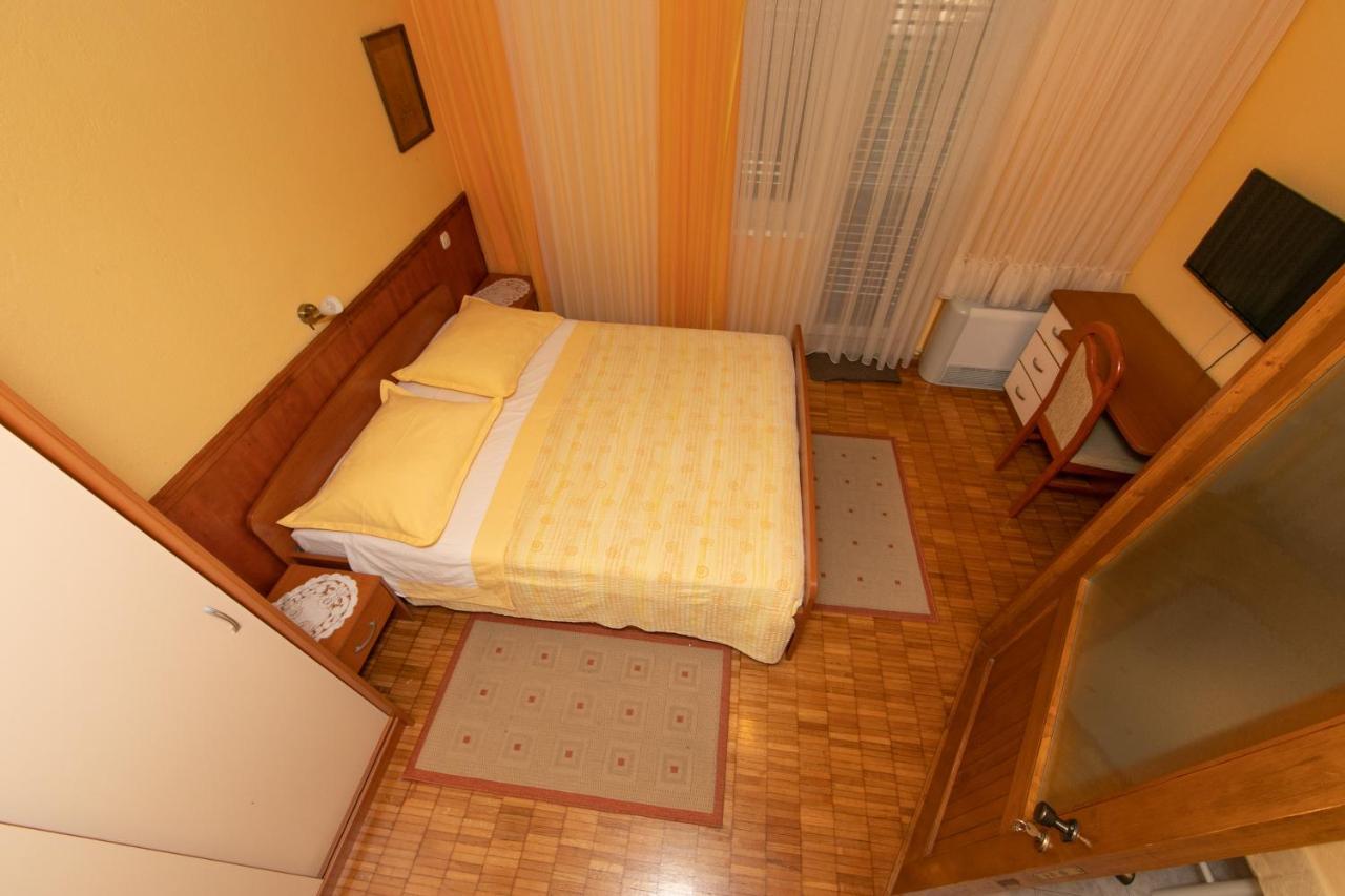 Apartmani Biser Tucepi Bagian luar foto