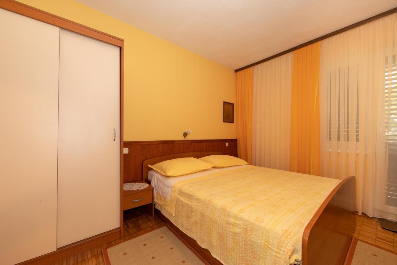 Apartmani Biser Tucepi Bagian luar foto