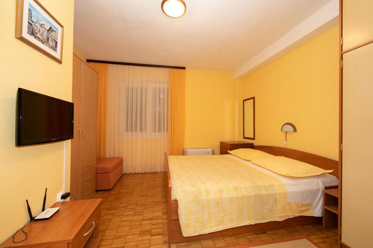 Apartmani Biser Tucepi Bagian luar foto